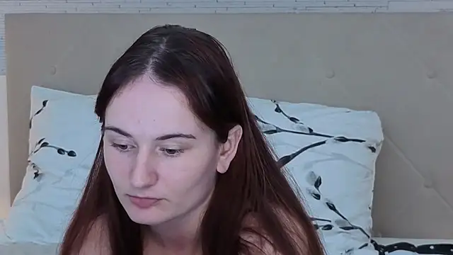 L1ittle_kitty_ live cam on StripChat