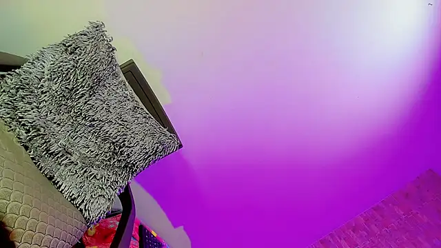 Keily_Tsx1