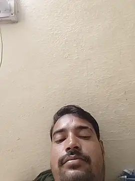 Rishidesiboy live sex cam