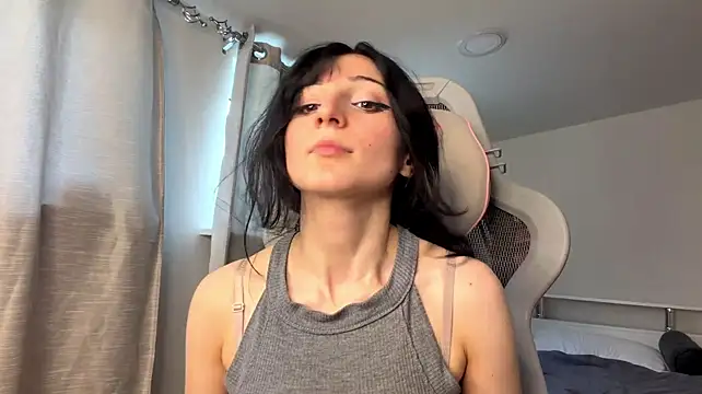 SeptemberAlvacado live cam on StripChat