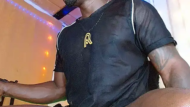 angel_bonbom (Ask my age) - cum  on my chest and face