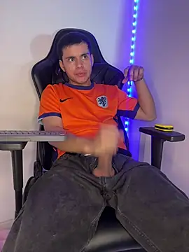Liam_Mateo