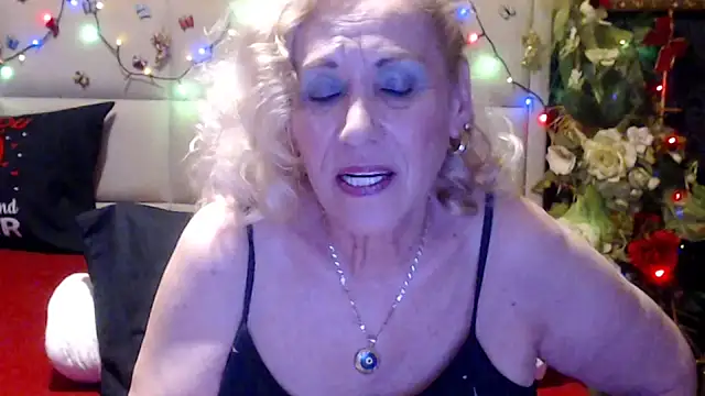 HappyWomanOn