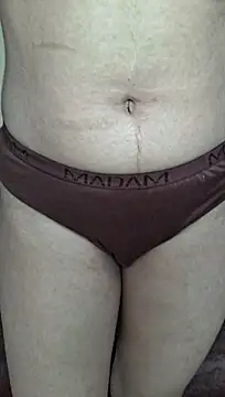 zulmi_zoya