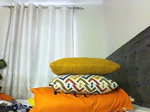Ebony_sweet_slut