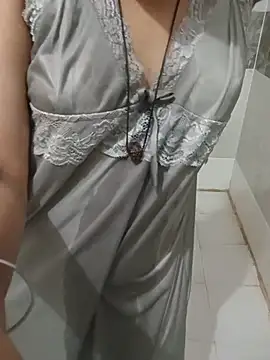 mayuri_singh (F teen) - 2 fingers