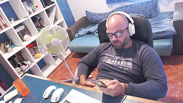 ravingr4d4
