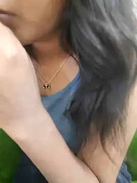 Navya6879
