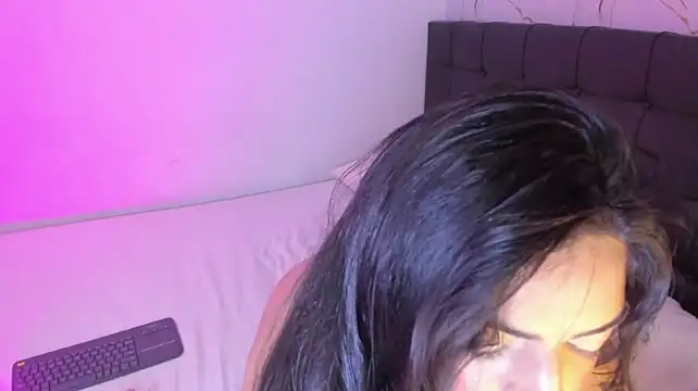 Scarlet_DLuce