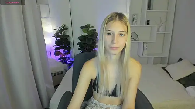 LauraPurr