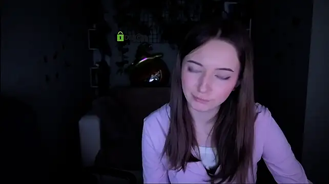 chloe_ley