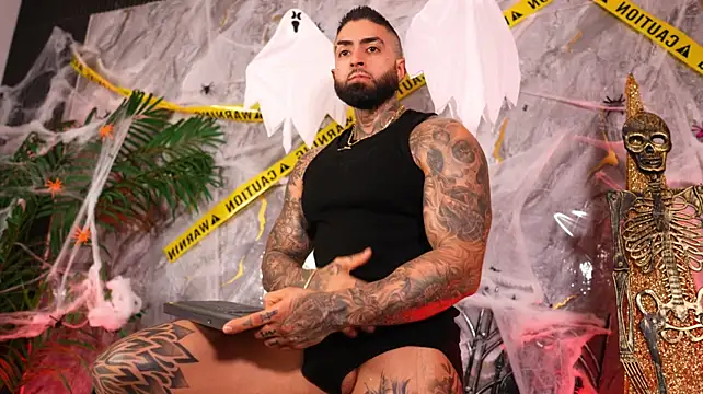 Eros_Dark_ live cam on StripChat
