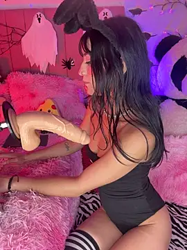 LindaWz_ webcam