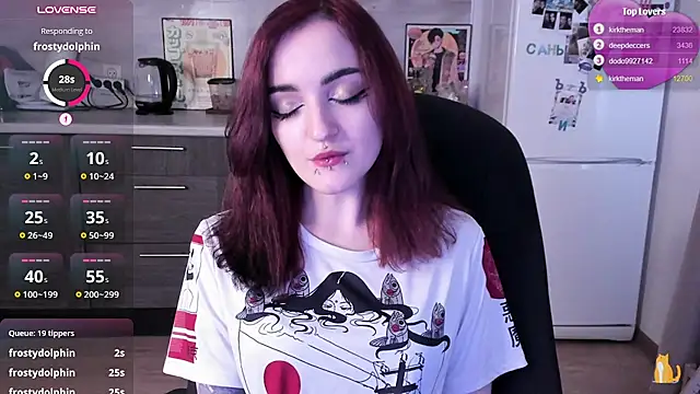 lina__tyaaan live cam on StripChat