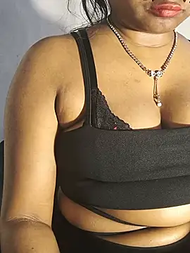 DIRTYSECRET_QUEEN_07 live cam on StripChat
