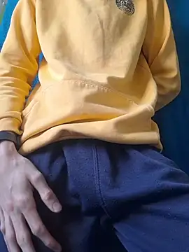 vexpro998 (M twink) - walk with dick out 1 min