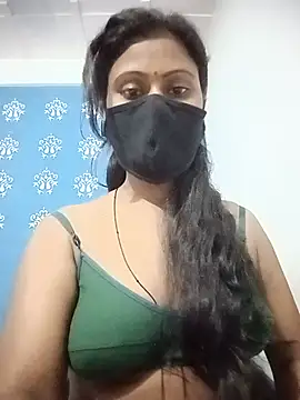 sexy_diviya08