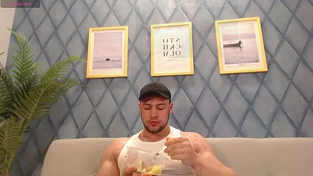 ryannwest (M young) - full muscle flex naked