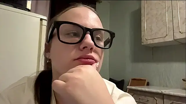 AnglaMaynes live cam on StripChat