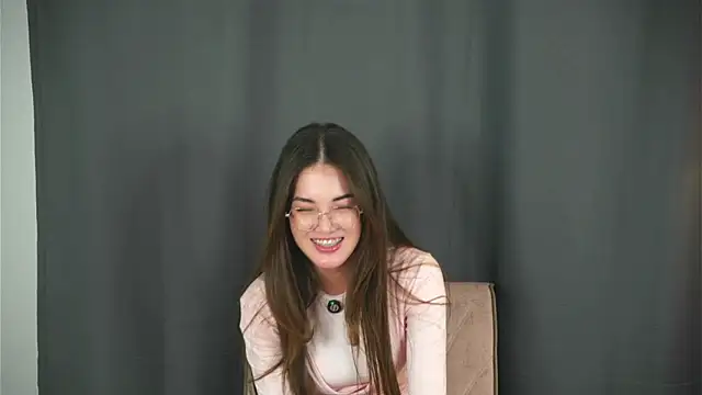 TienRebert live cam on StripChat