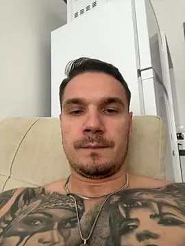 Hot__Tiger live webcam