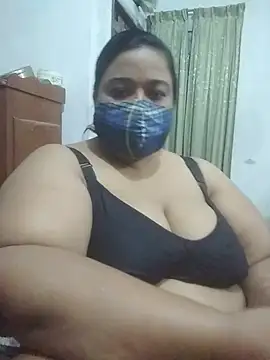 momo_loves