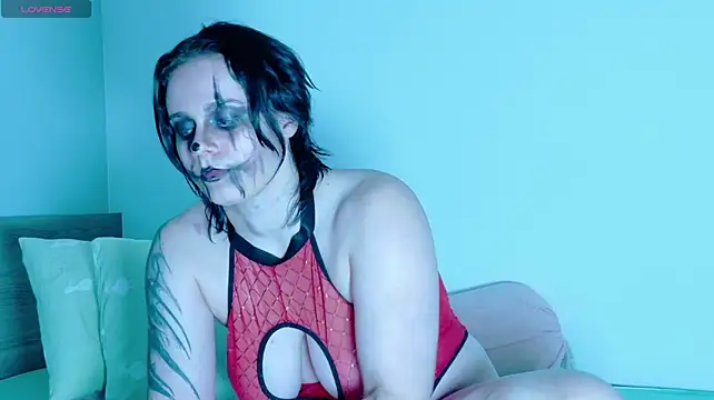Red_RoxyFoxy