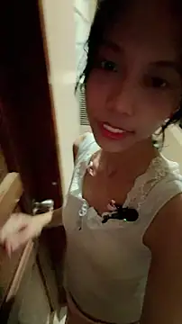 WetVirginPussy