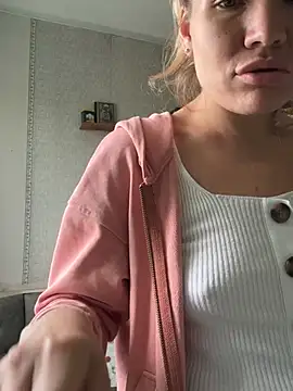 Mia_Case webcam