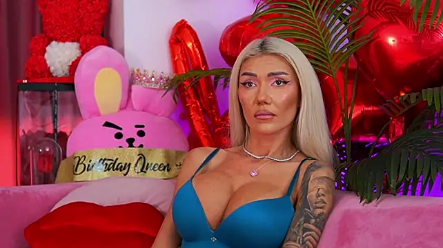 fallingangel live cam on StripChat