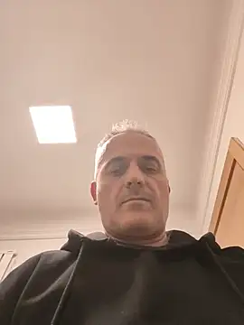 pussylove39 live cam on StripChat