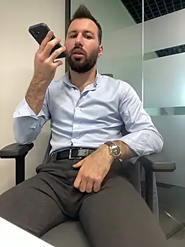 speddy34 (M young) - Keep your dick open for 3 minutes in the