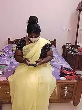 telugu---___sandy (F milf) - Doggy pose