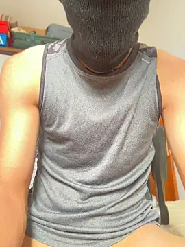 Davisuarezz（Davisuarez）