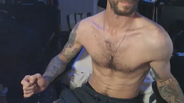 SexxxyLouis