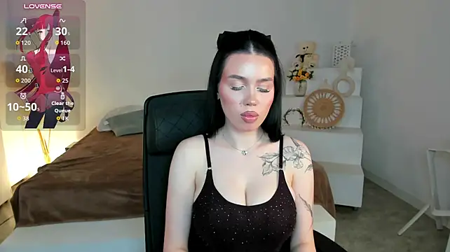 mistress_of_hearts webcam