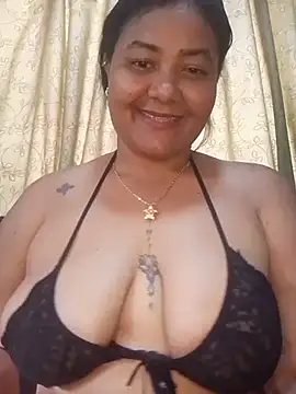 DEISY_8670 18+ young cam preview