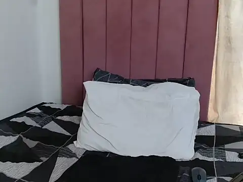 Candice203 webcam