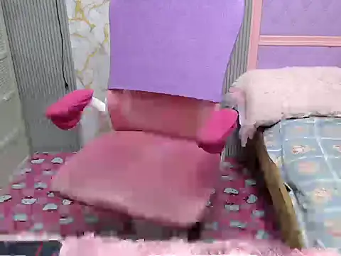 Hornyblaire18