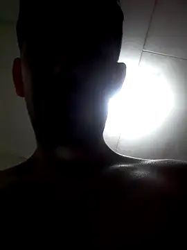 Sukini504 webcam
