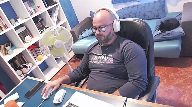 ravingr4d4 live sex cam