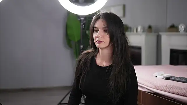 MissClaraJewel live cam on StripChat
