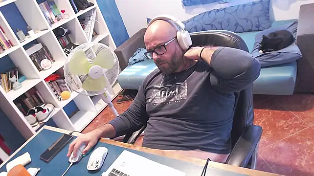 ravingr4d4