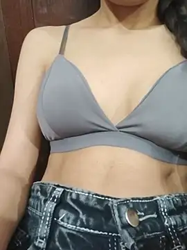 LuxeAura