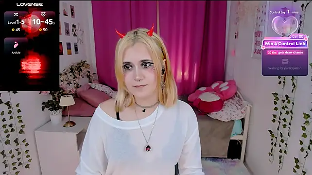Alexa_Lexi_