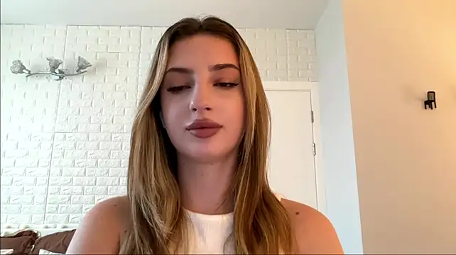 All_time_smile live cam on StripChat