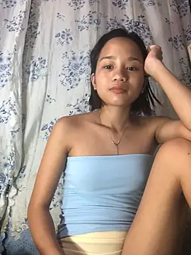 Asianpinay_Skinny1818 live cam on StripChat