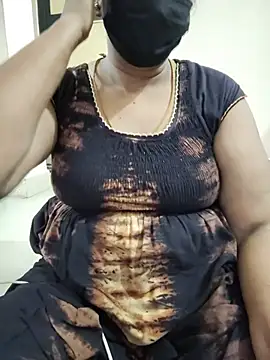 tamilammu1431 live cam on StripChat