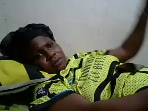 yummyy_chocolate webcam