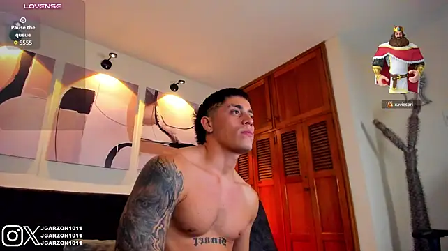 _joansoto live cam on StripChat